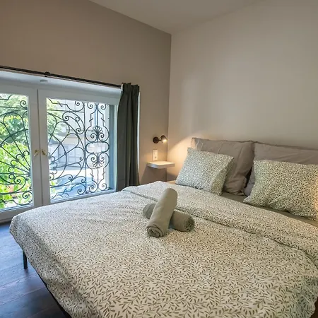 Apartment The Loft - Koezponti Privat Haz, Wellness *