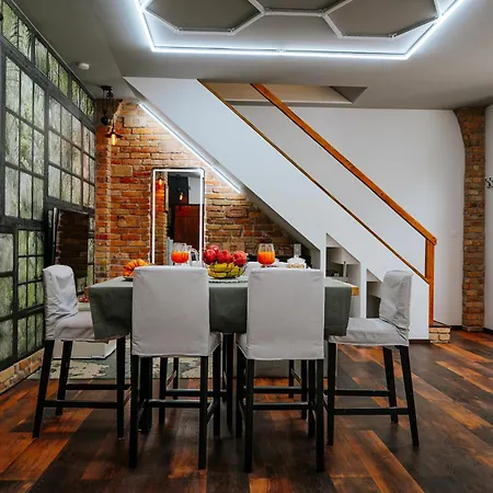 The Loft - Koezponti Privat Haz, Wellness Esztergom