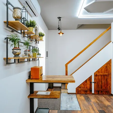 The Loft - Koezponti Privat Haz, Wellness Apartment Esztergom