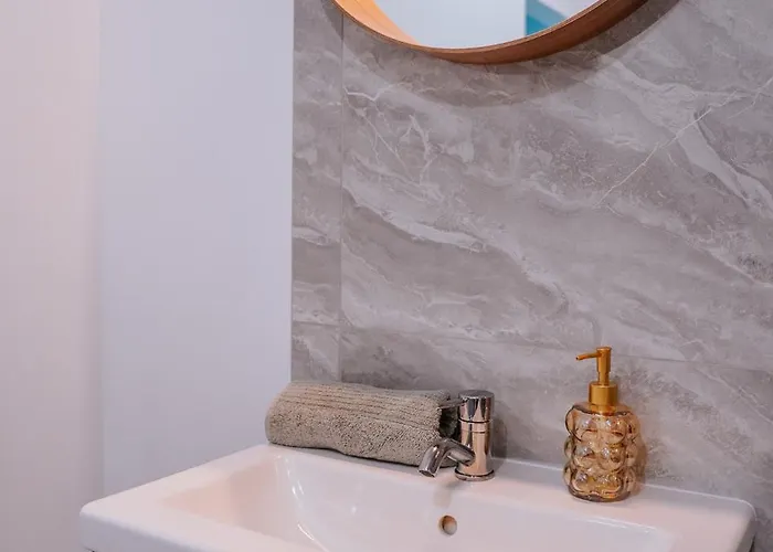 The Loft - Koezponti Privat Haz, Wellness אסטרגום