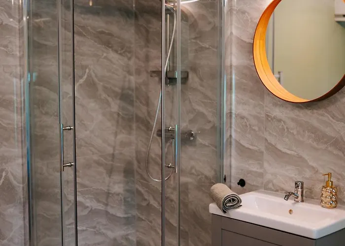 דירה The Loft - Koezponti Privat Haz, Wellness אסטרגום