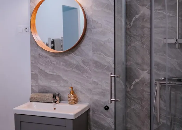 The Loft - Koezponti Privat Haz, Wellness אסטרגום