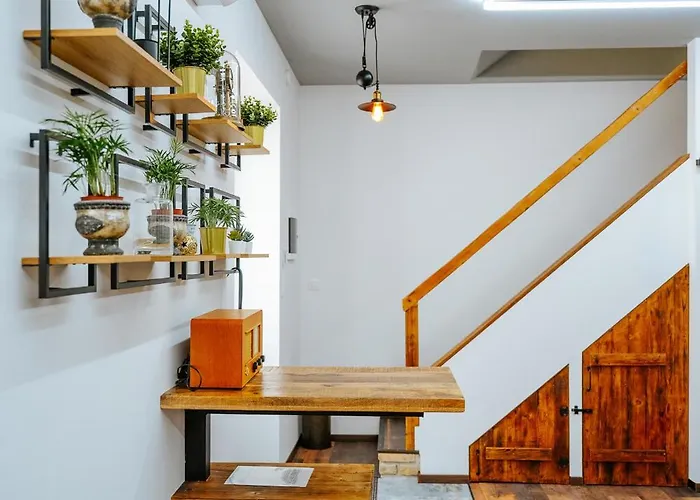 The Loft - Koezponti Privat Haz, Wellness דירה אסטרגום